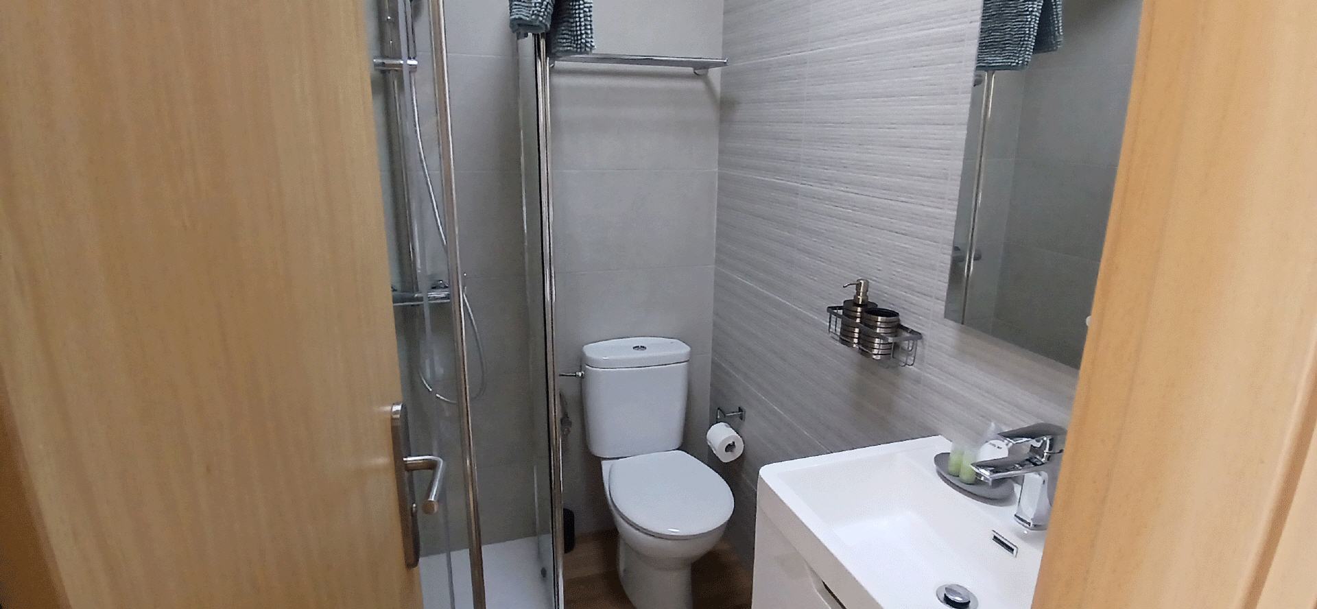 Research.Point SOUTH 1